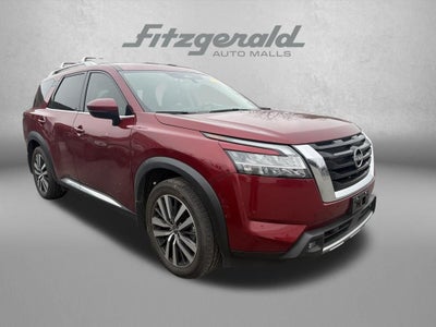 2022 Nissan Pathfinder Platinum