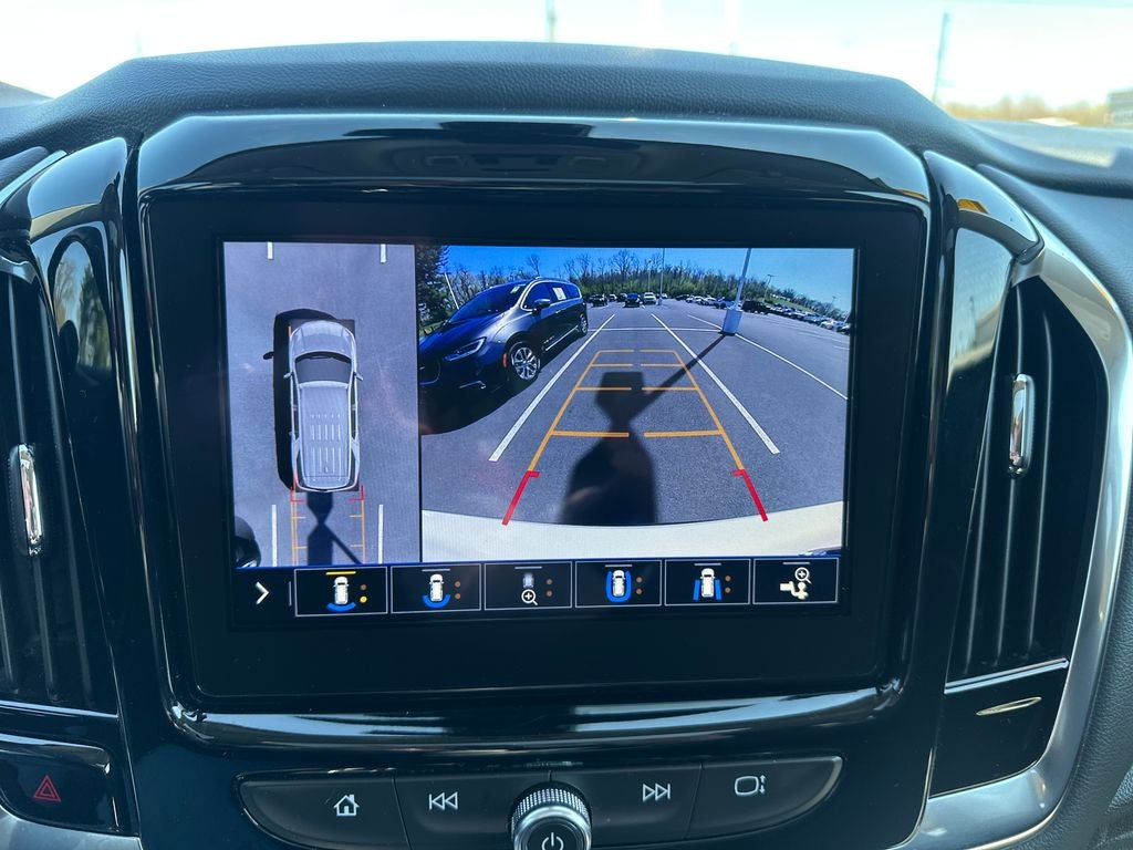 2021 Chevrolet Traverse Premier