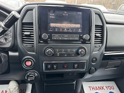 2024 Nissan Titan SV