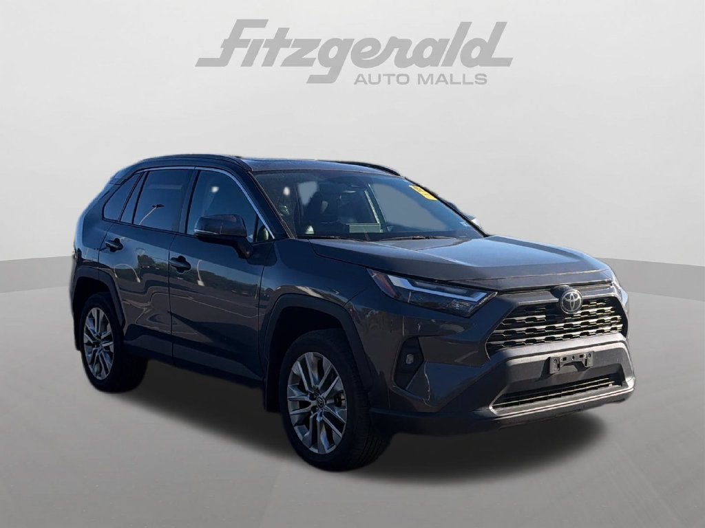 2025 Toyota RAV4 XLE Premium