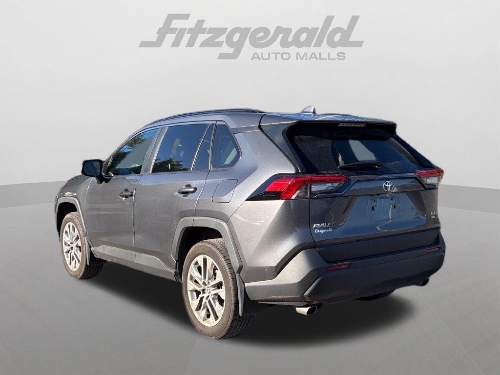 2025 Toyota RAV4 XLE Premium