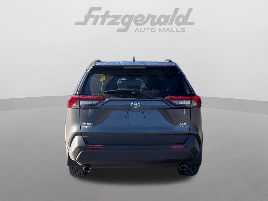 2025 Toyota RAV4 XLE Premium