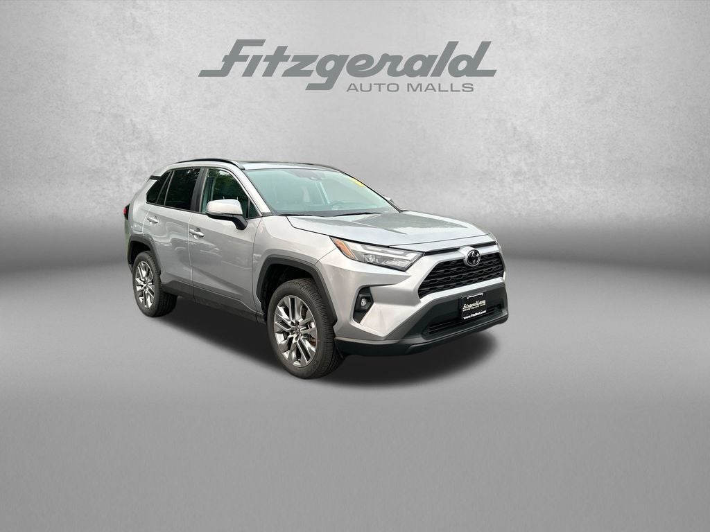 2025 Toyota RAV4 XLE Premium