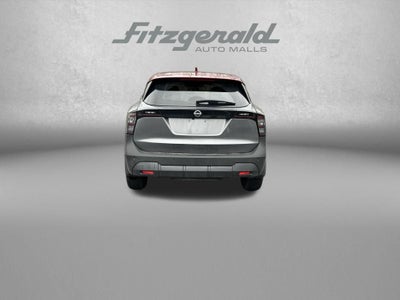 2025 Nissan Kicks MPV SV