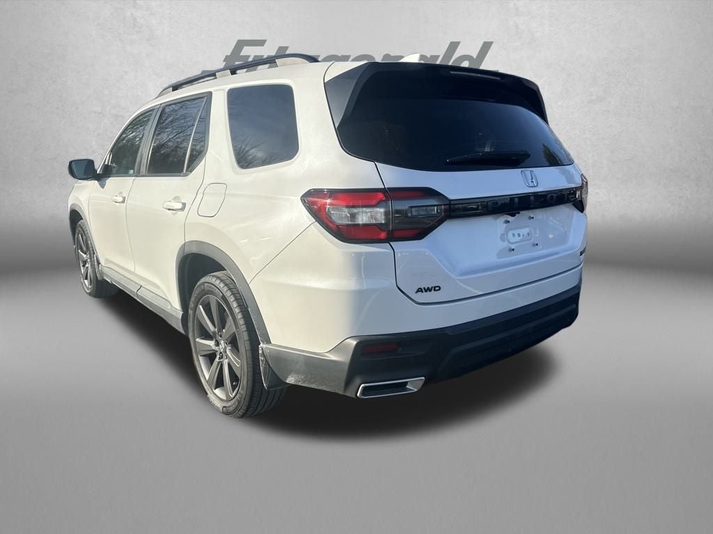 2023 Honda Pilot Sport