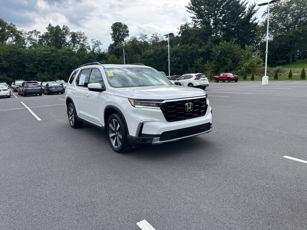 2025 Honda Pilot Touring