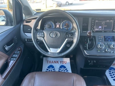 2019 Toyota Sienna Limited Premium 7 Passenger