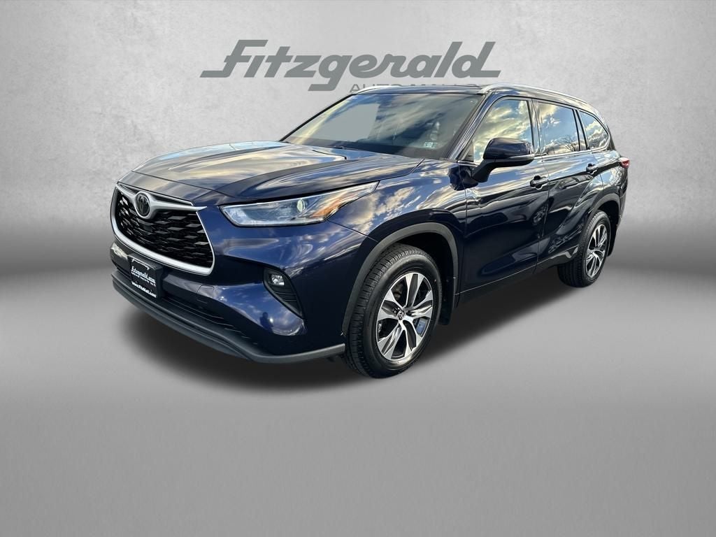 2021 Toyota HIGHLANDER XLE