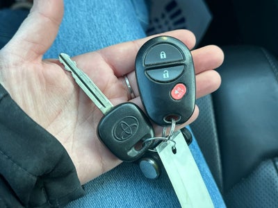 2014 Toyota Tundra Platinum 5.7L V8