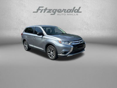2017 Mitsubishi Outlander ES