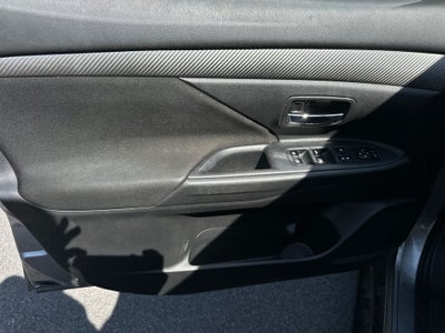 2017 Mitsubishi Outlander ES