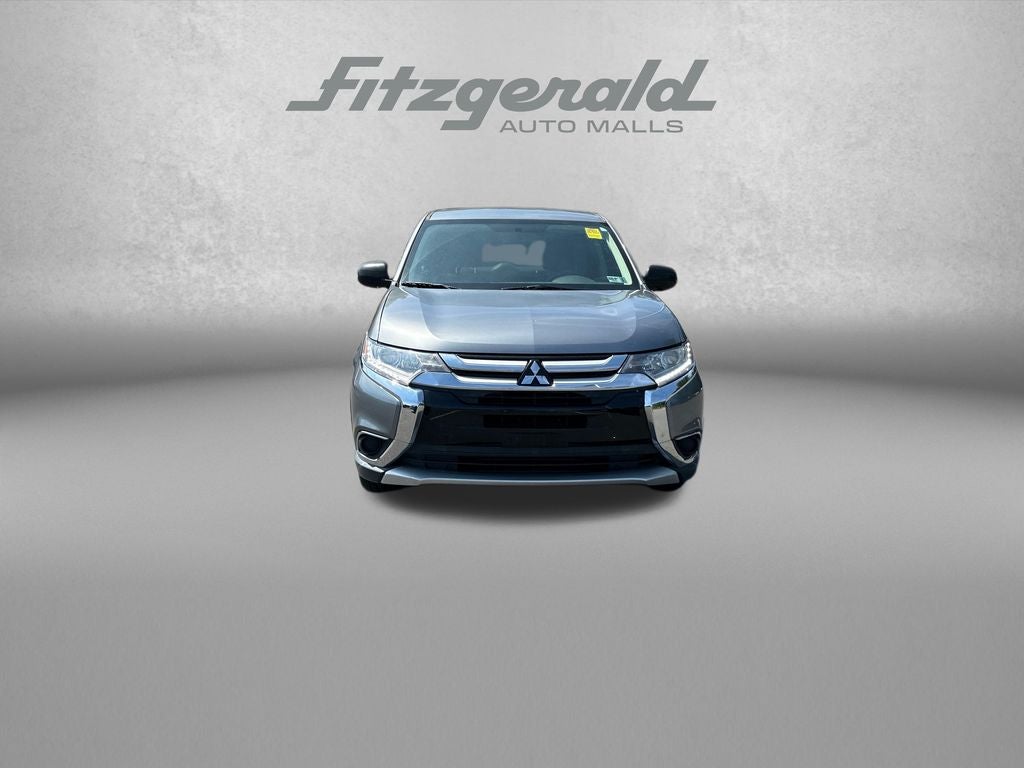 2017 Mitsubishi Outlander ES