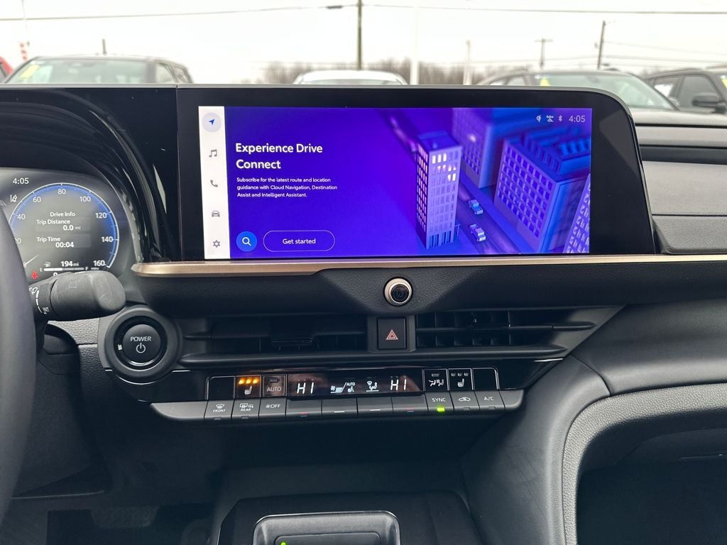 2024 Toyota CROWN XLE