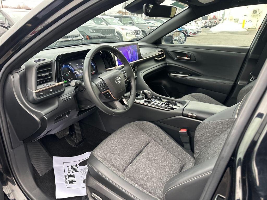 2024 Toyota CROWN XLE