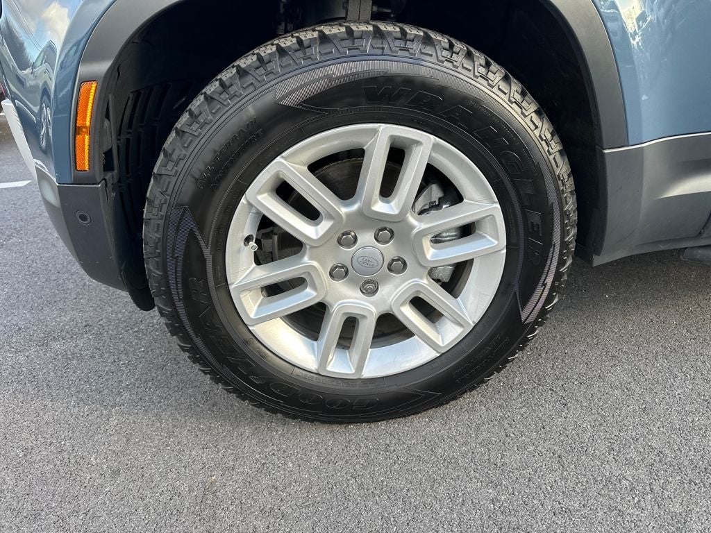 2024 Land Rover Defender S