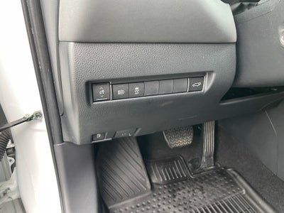 2024 Toyota Venza LE