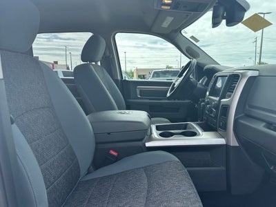2018 RAM 1500 Big Horn Crew Cab 4x4 5'7' Box