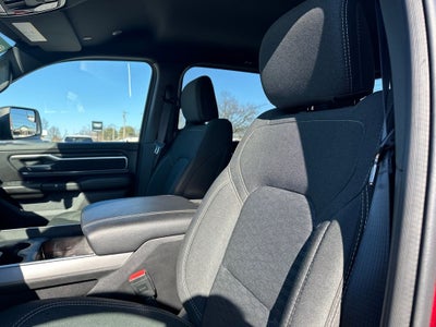 2025 RAM 1500 Big Horn Crew Cab 4x4 5'7' Box