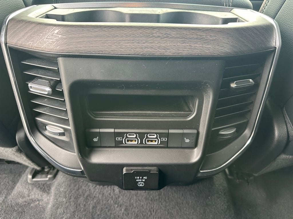 2026 RAM 1500 Laramie Crew Cab 4x4 5'7' Box