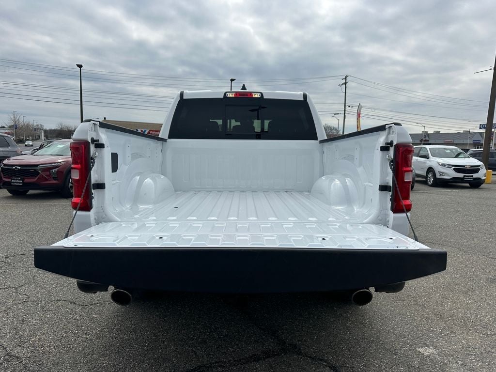 2026 RAM 1500 Laramie Crew Cab 4x4 5'7' Box