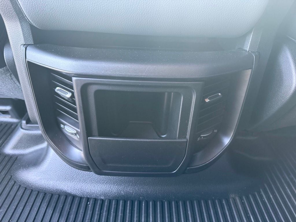2023 RAM 1500 Tradesman Crew Cab 4x4 6'4' Box