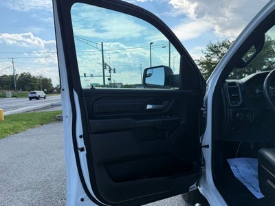 2023 RAM 1500 Tradesman Crew Cab 4x4 6'4' Box