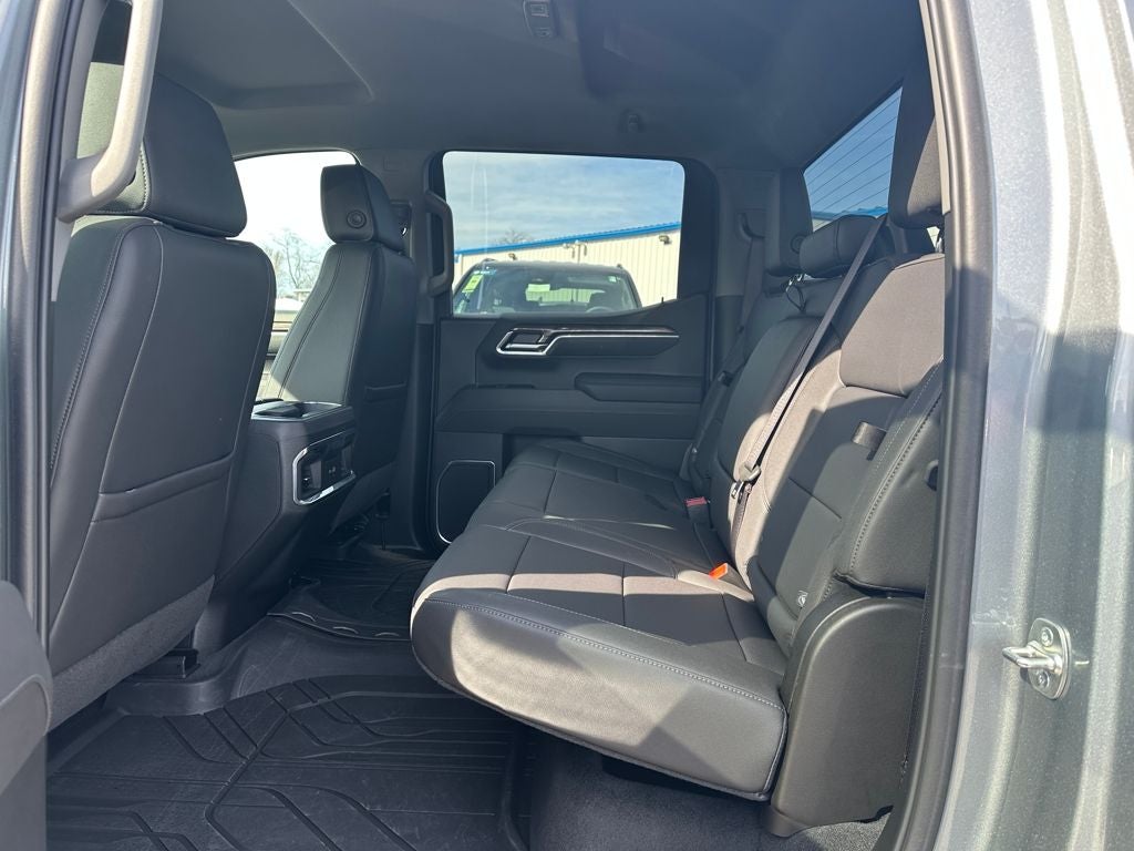 2025 Chevrolet Silverado 1500 4WD Crew Cab Short Bed LTZ