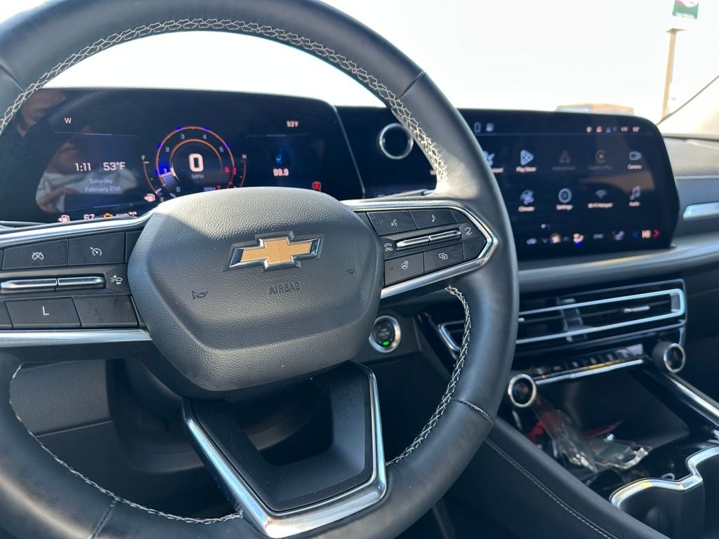 2025 Chevrolet Traverse AWD LT