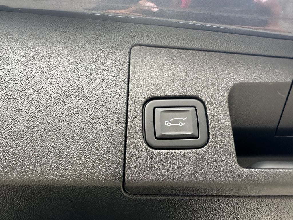 2022 Cadillac XT5 AWD Premium Luxury