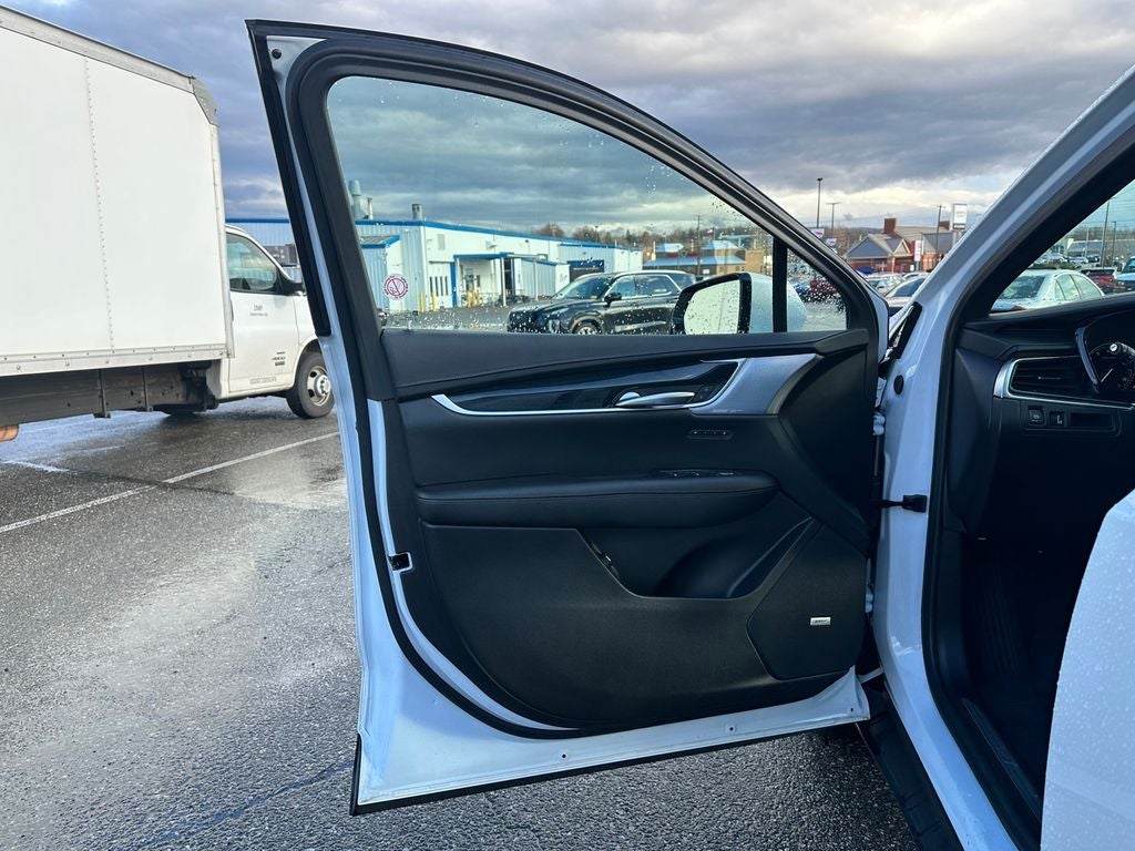 2025 Cadillac XT5 Premium Luxury