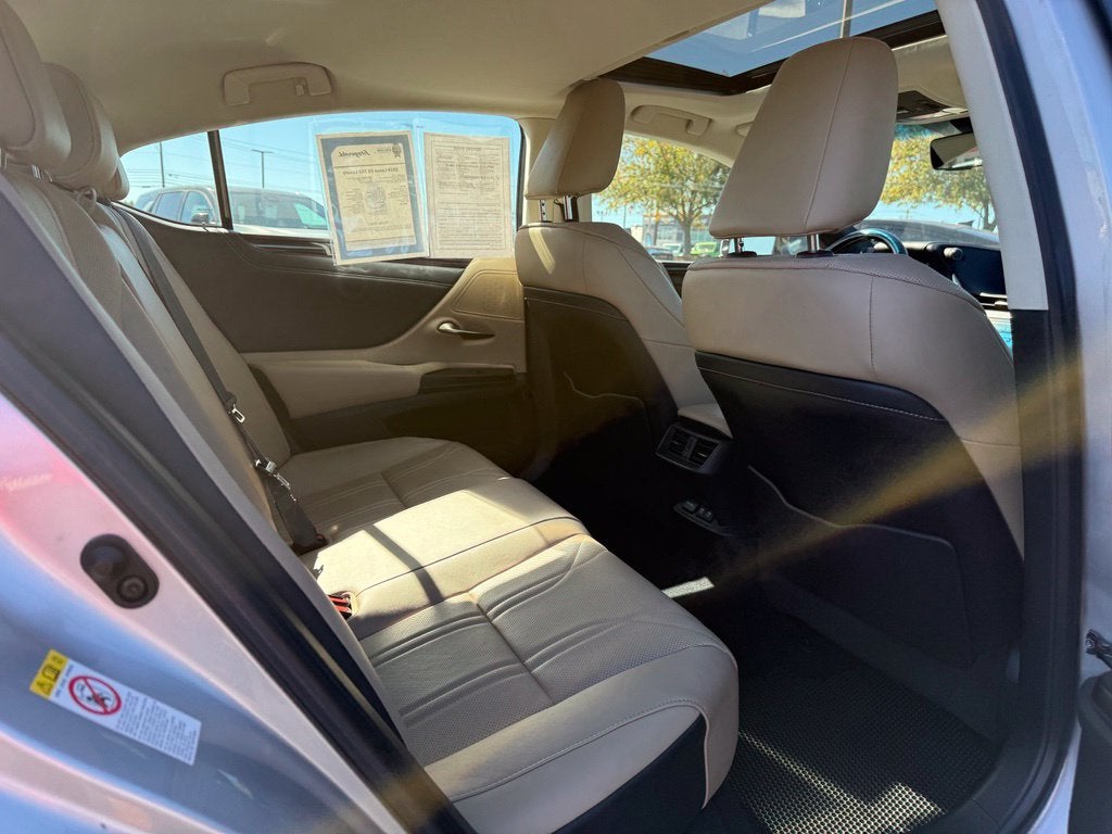 2019 Lexus ES 350 Luxury