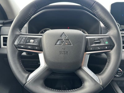 2022 Mitsubishi Outlander SEL 2.5 2WD