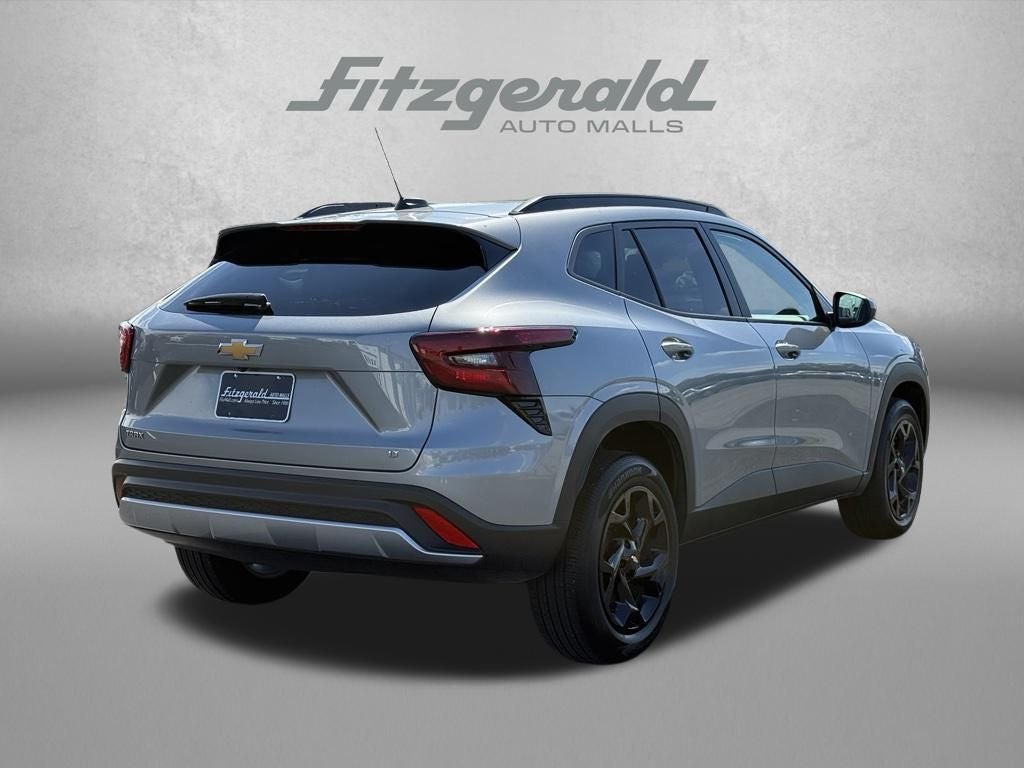 2025 Chevrolet Trax FWD LT