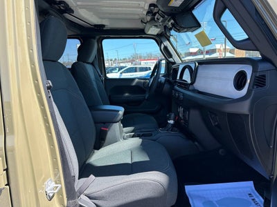 2025 Jeep Wrangler 4-Door Willys 4x4