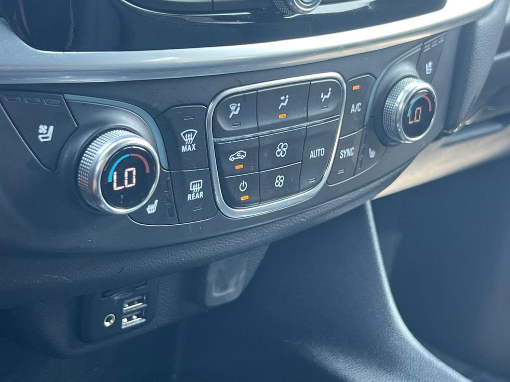 2024 Chevrolet Traverse Limited Premier