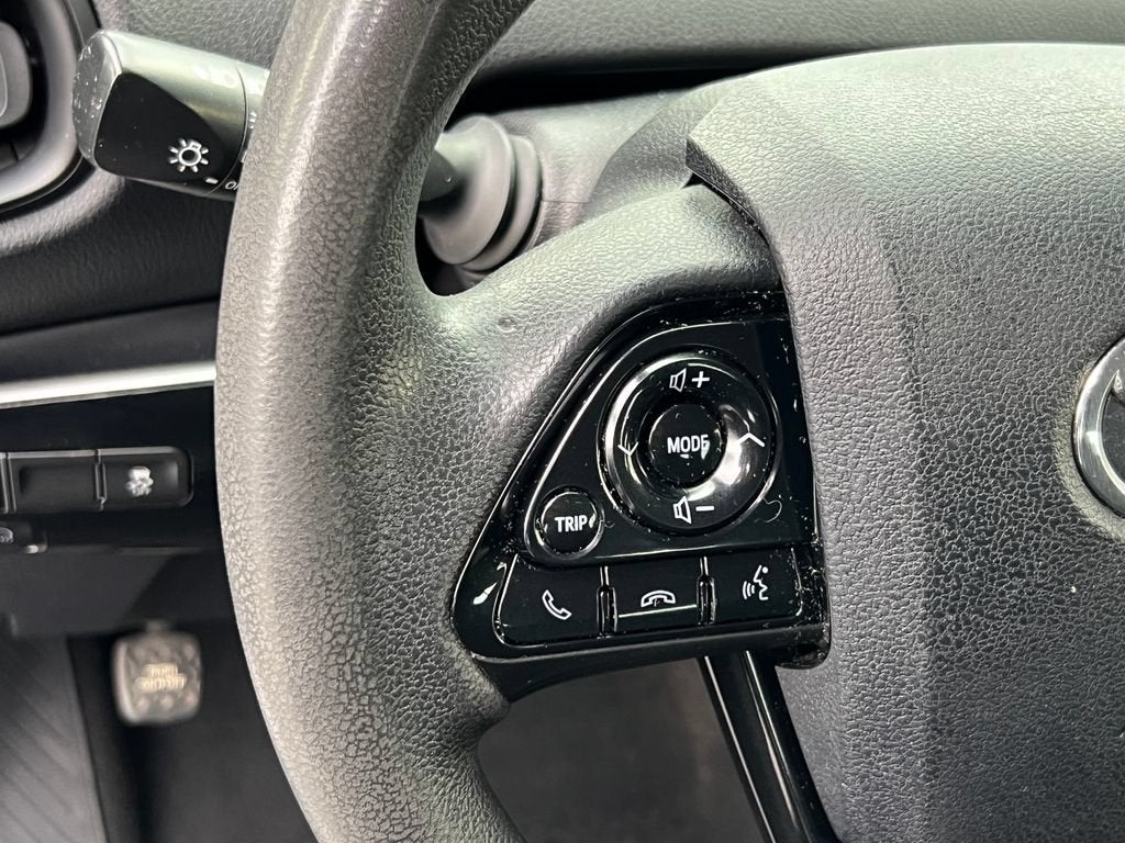 2022 Toyota Prius XLE