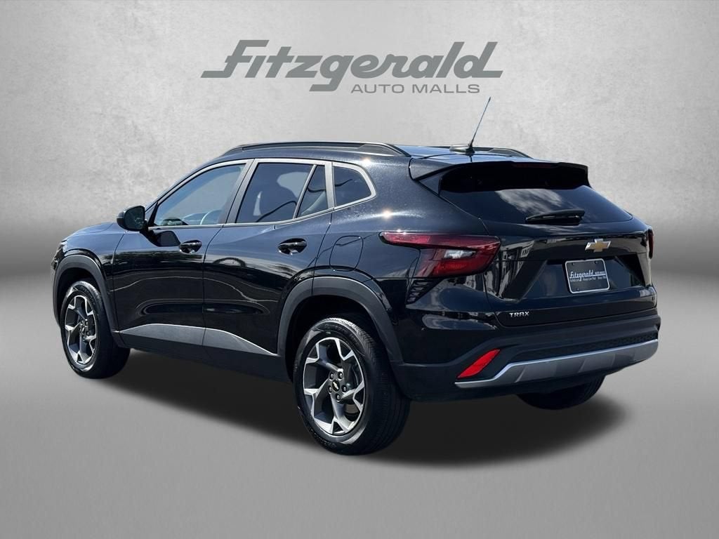2025 Chevrolet Trax LT
