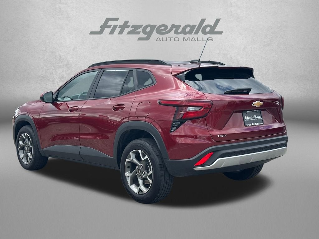 2025 Chevrolet Trax LT