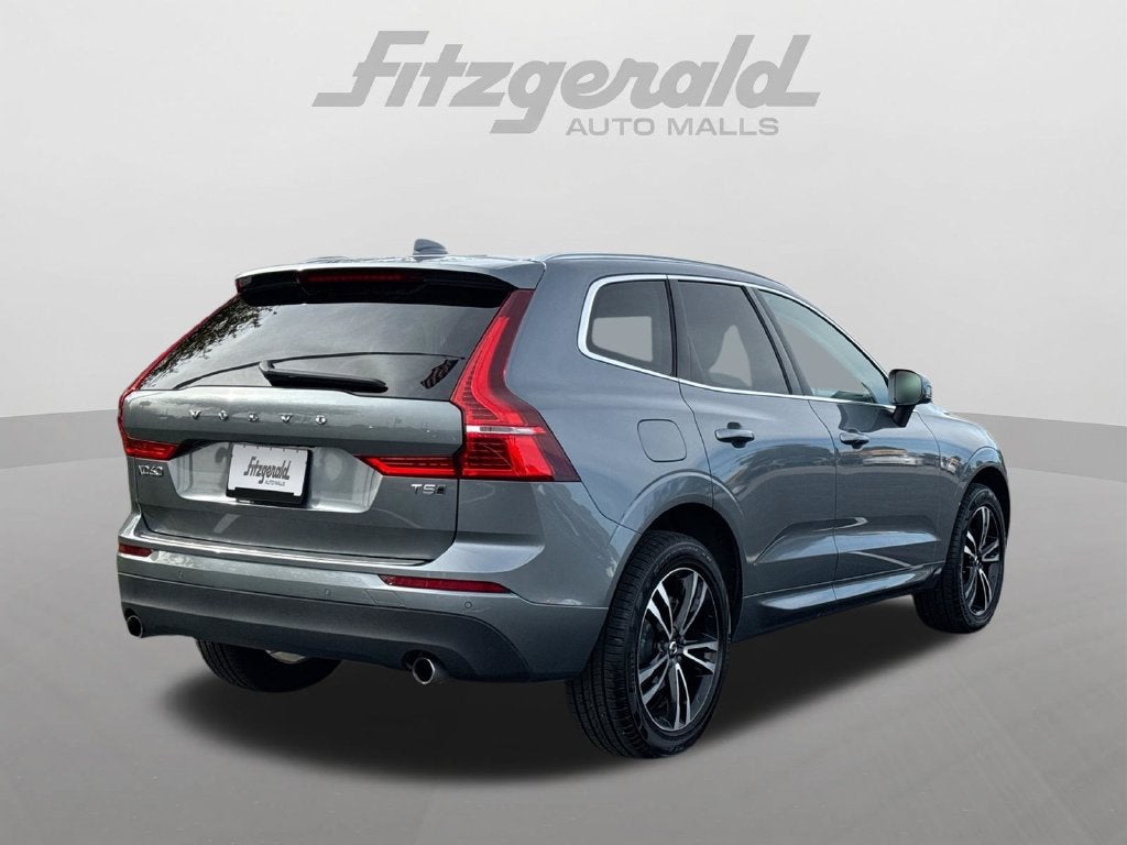2021 Volvo XC60 T5 Momentum