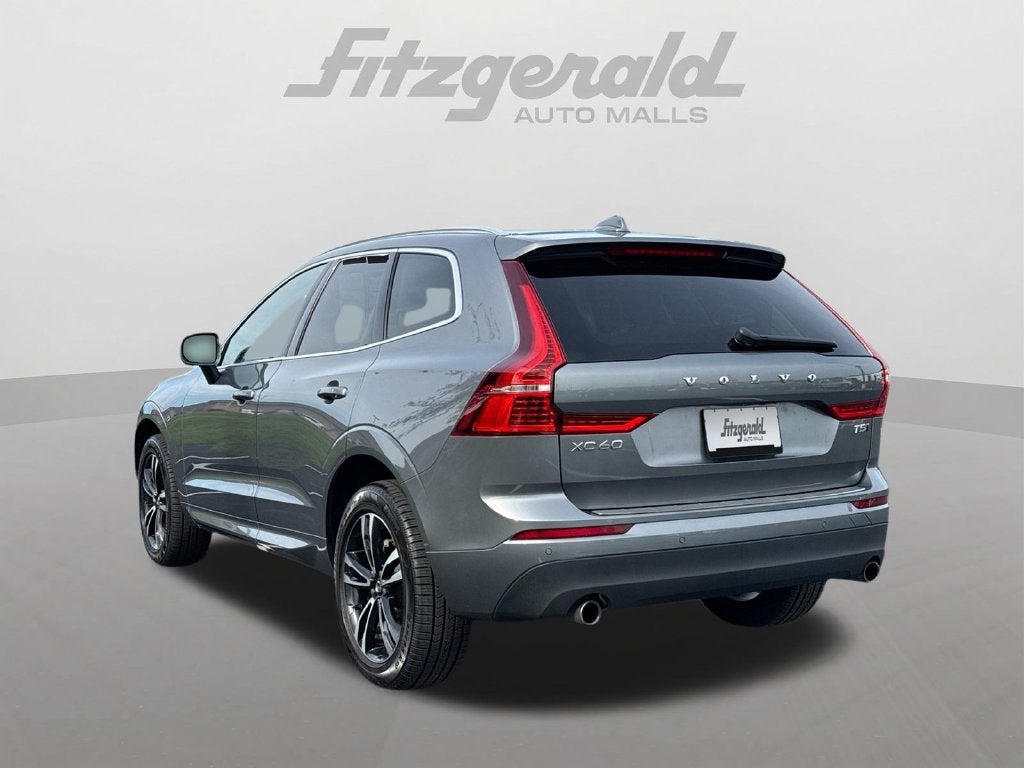 2021 Volvo XC60 T5 Momentum