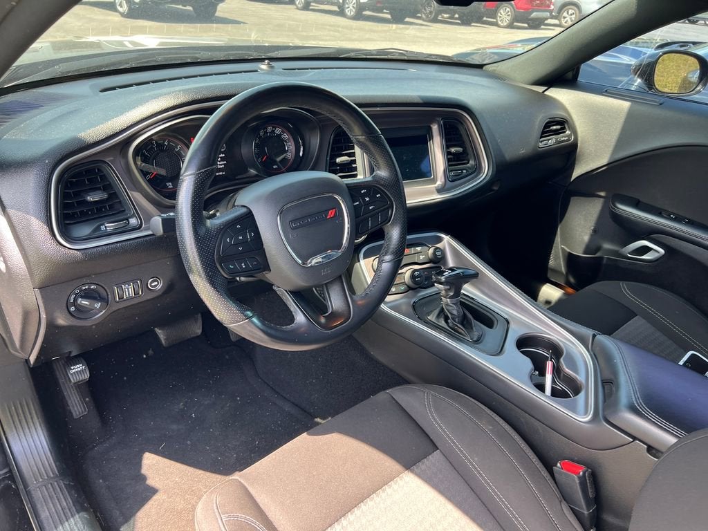 2022 Dodge Challenger SXT