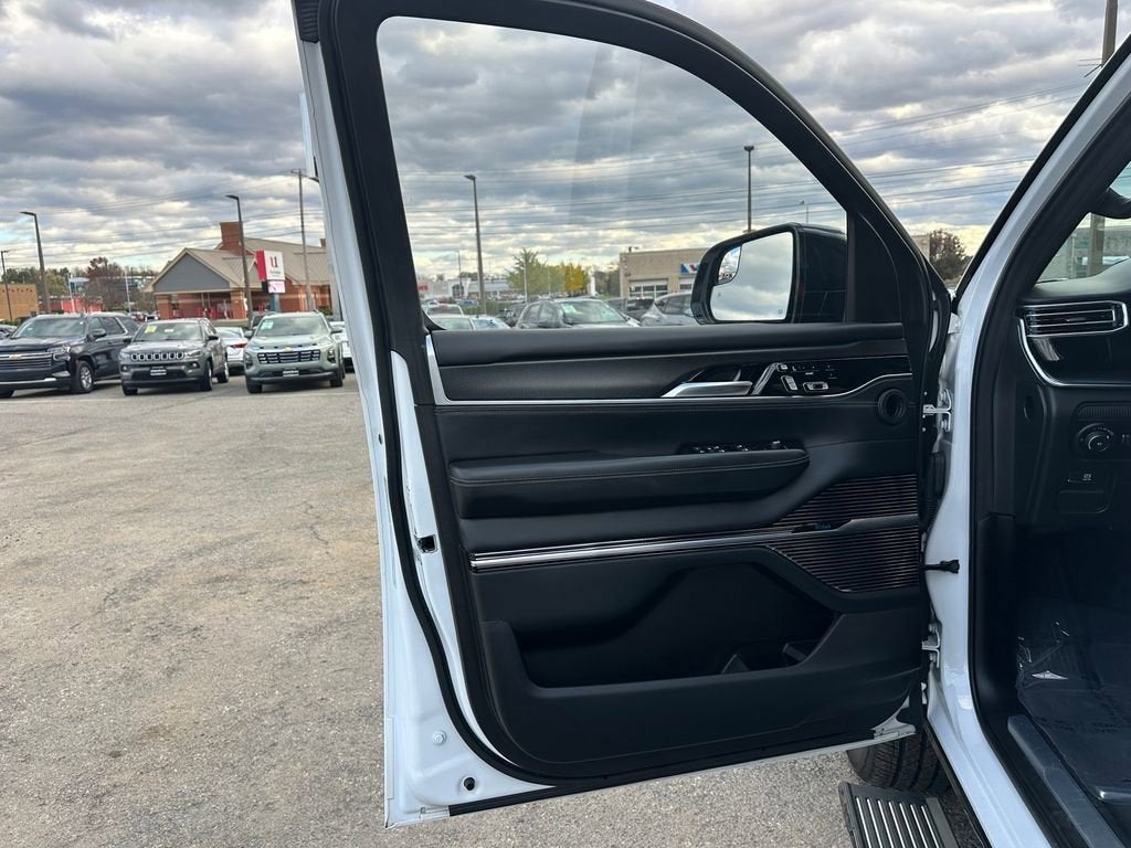 2024 Jeep Grand Wagoneer Series II Obsidian