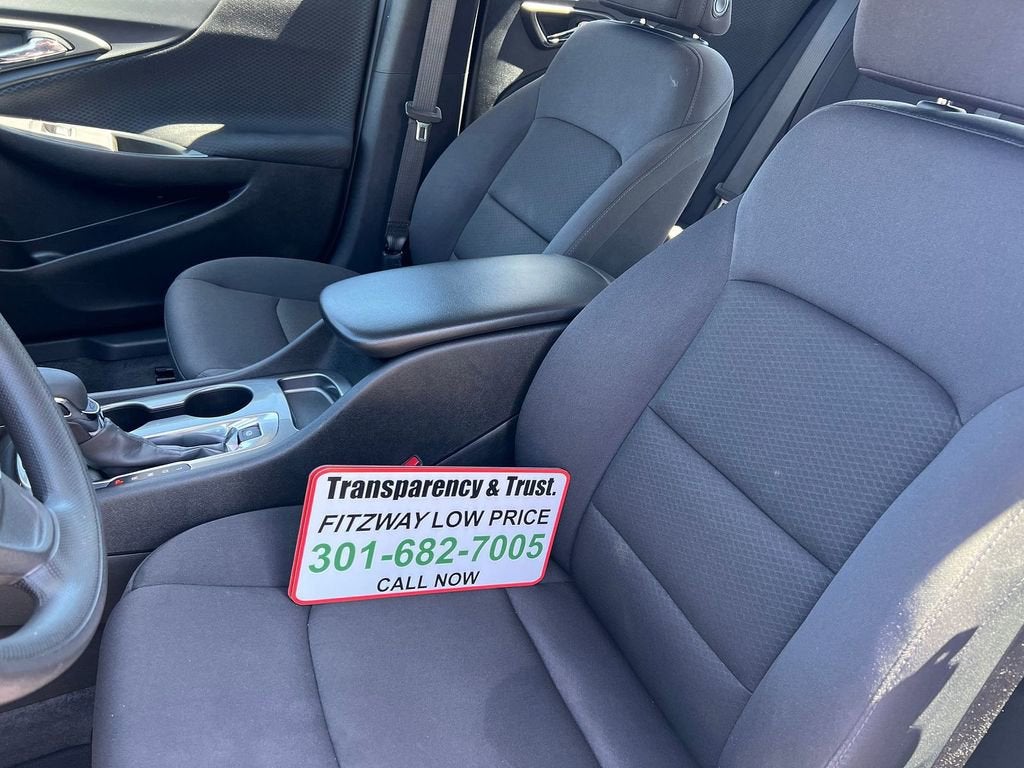 2023 Chevrolet Malibu LS