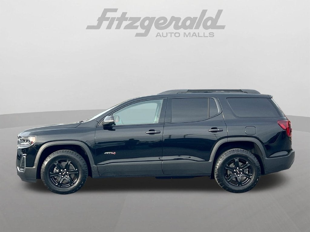 2023 GMC Acadia AT4