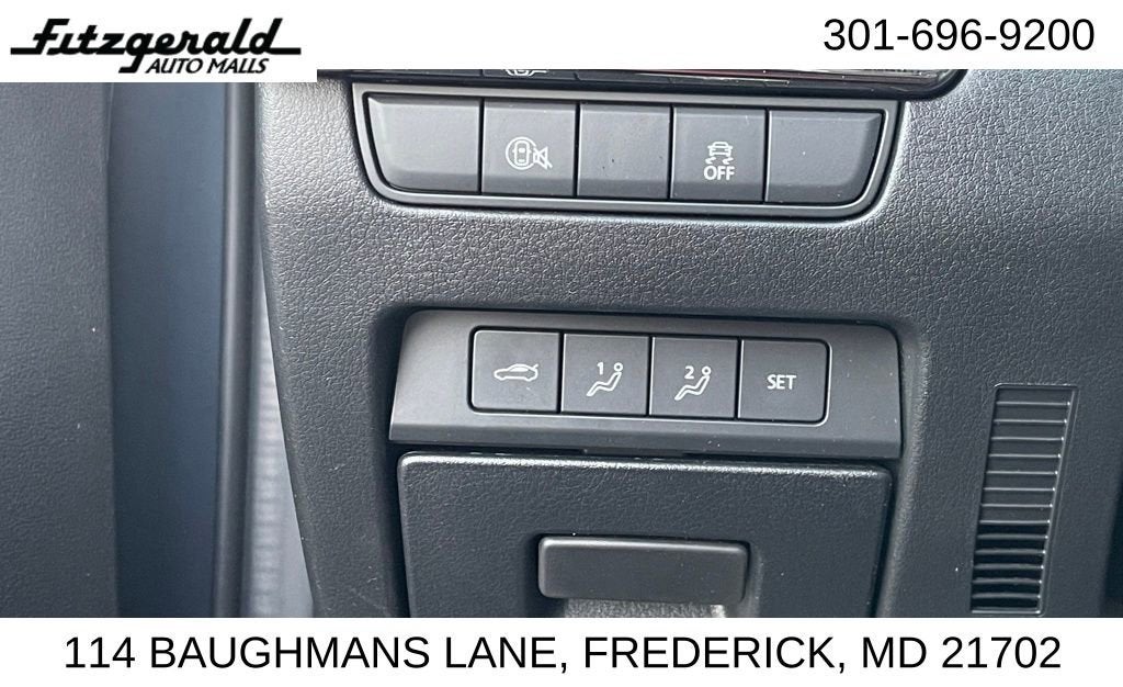 2025 Mazda Mazda3 Sedan 2.5 S Carbon Edition