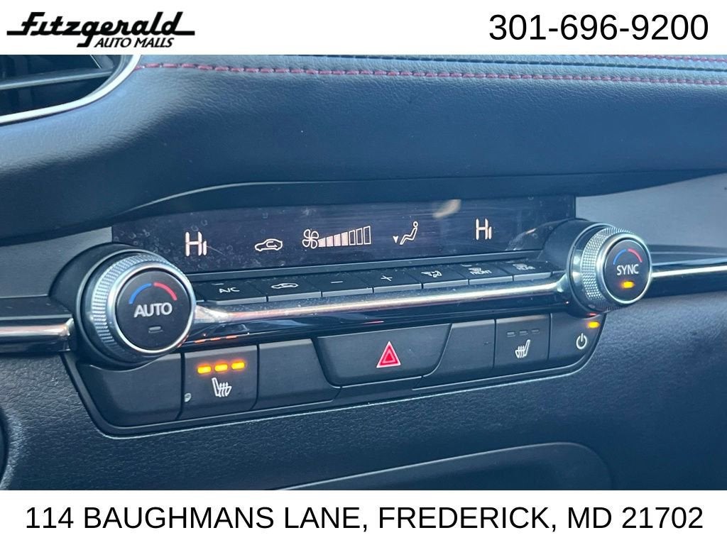 2025 Mazda Mazda3 Sedan 2.5 S Carbon Edition