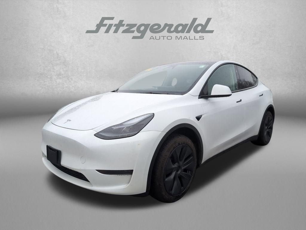 2024 Tesla Model Y Base