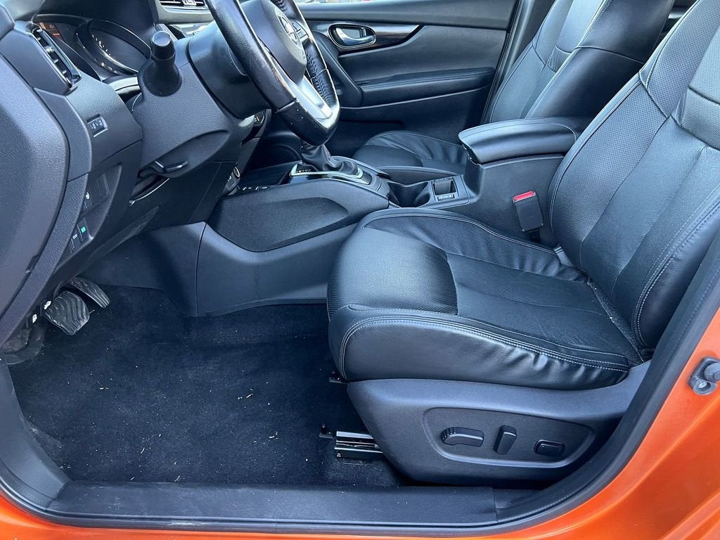 2022 Nissan Rogue Sport SL