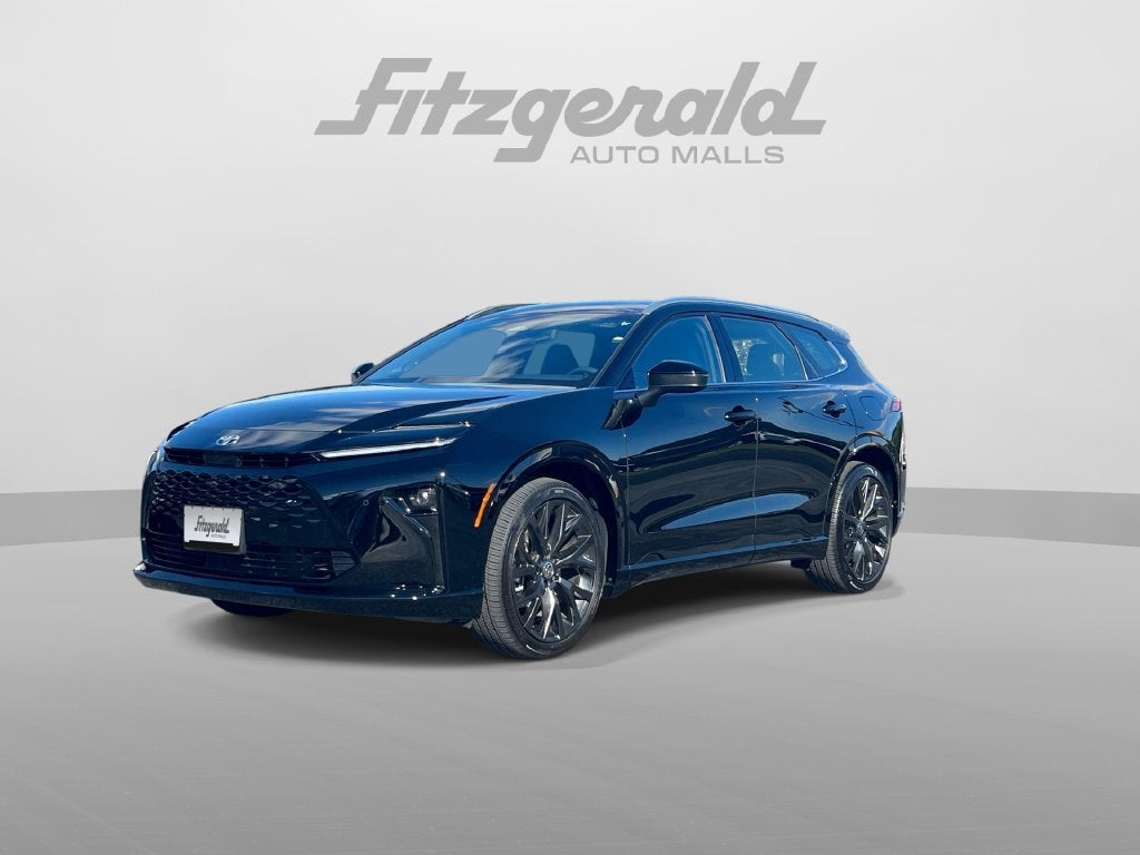 2025 Toyota Crown Signia XLE