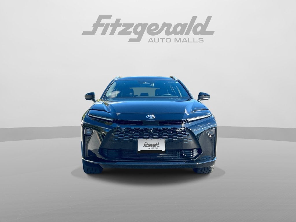 2025 Toyota Crown Signia XLE